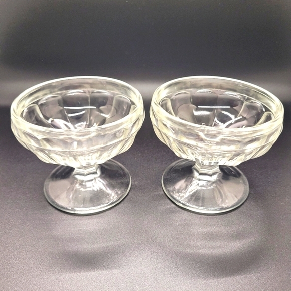 Vintage Glass Ice Cream Parlor Sundae Bowls Set of 2 - Picture 1 of 11